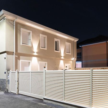 Residence Locatelli Rho Buitenkant foto